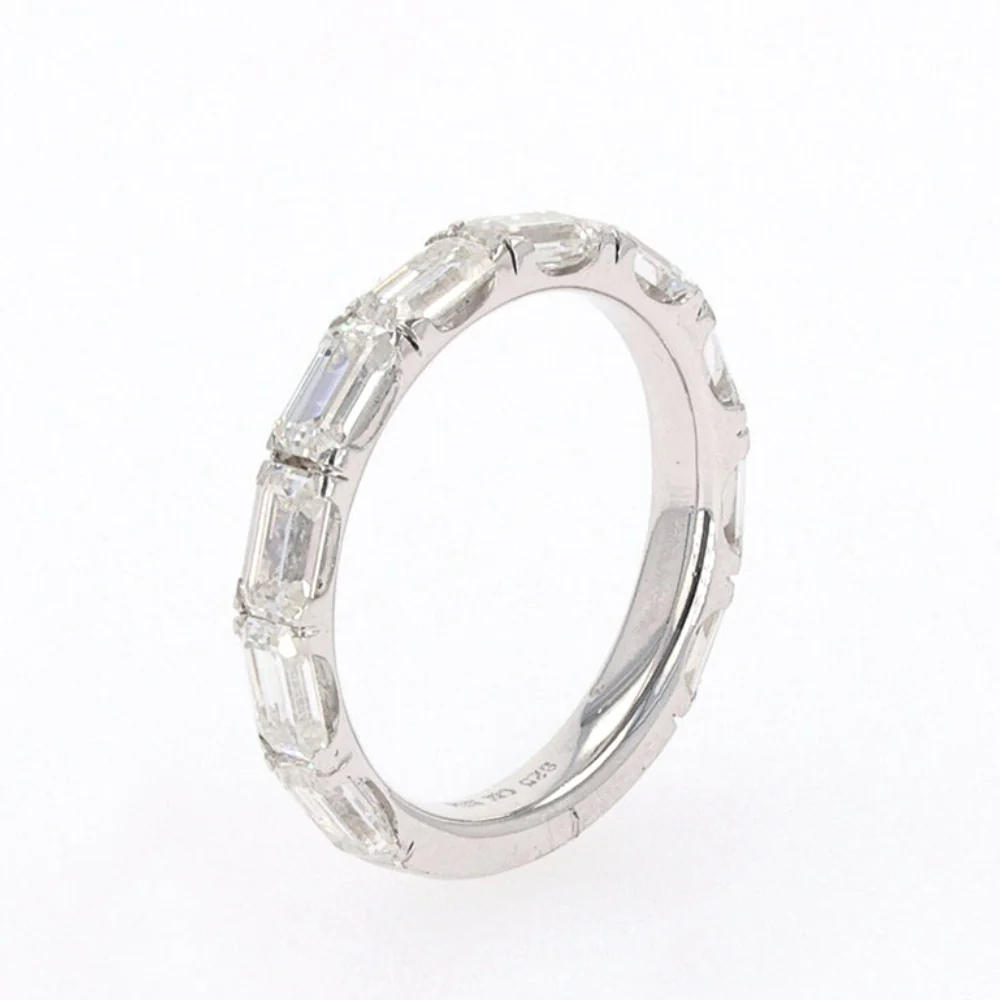 2.70 CTW DEW Emerald Moissanite Shared Prong Band in Sterling Silver - Image 3