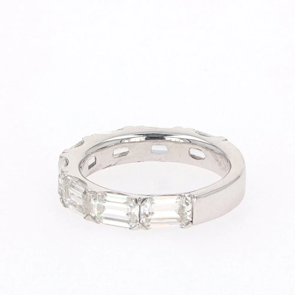4.64 CTW DEW Emerald Moissanite Shared-Prong Band in Sterling Silver - Image 4